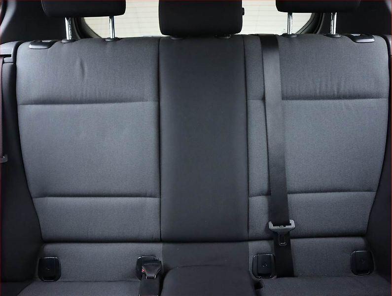 BMW Řada 1 (2007) 116i, nová STK, jezdí skvěle - fotka 10 z 13