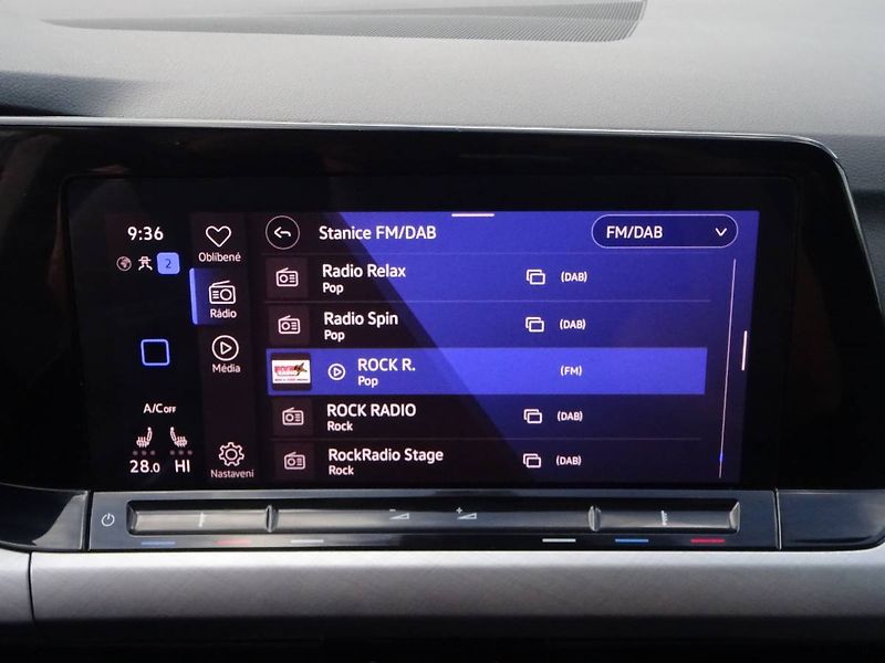 Volkswagen Golf (2022) 1,0TSi /81kW Variant DSG  Life - fotka 14 z 28