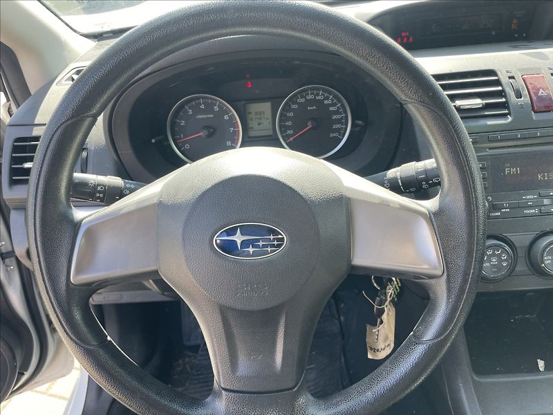 Subaru Impreza 1,6 i 84kw AWD Euro5 serviska - fotka 15 z 36