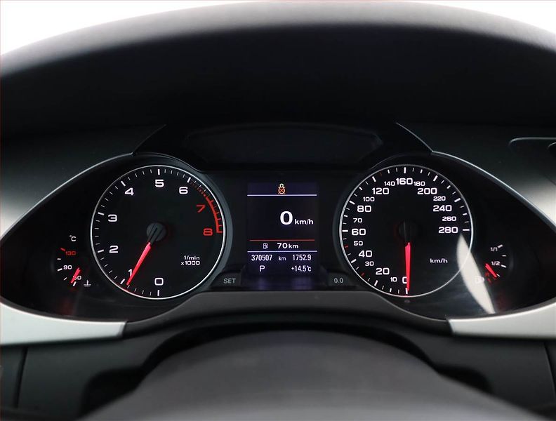 Audi A4 Allroad (2010) 2.0 TFSI, 4X4, Automat, Navi - fotka 9 z 17