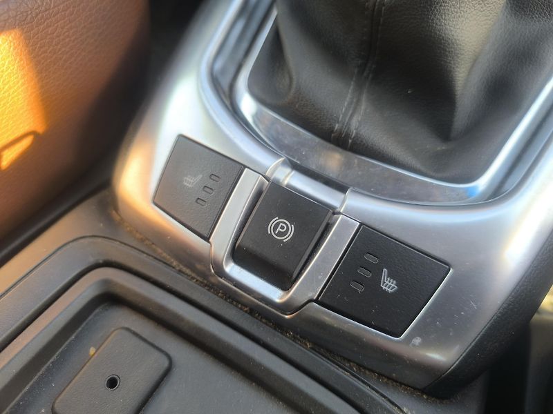 Opel Antara 170K,MAX VÝBAVA,KRÁSNÁ,105TKM - fotka 13 z 31