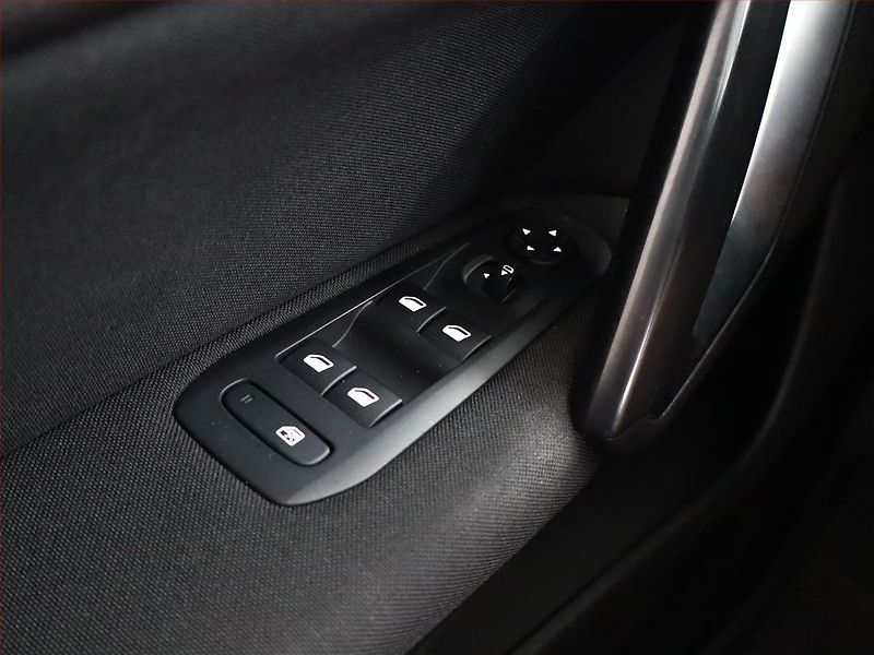 Peugeot 308 (2019) 1.2 PureTech, Serv.kniha - fotka 15 z 16
