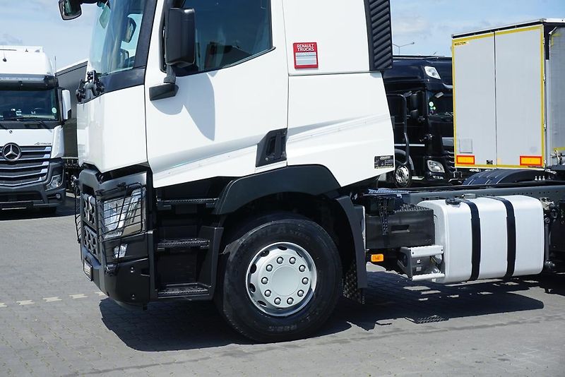 Renault (2018) C 520 / EURO 6 / ACC / 6 X 4 / - fotka 18 z 49