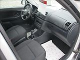 Škoda Fabia 1,2 i, klima, serv. kniha, - náhled 9