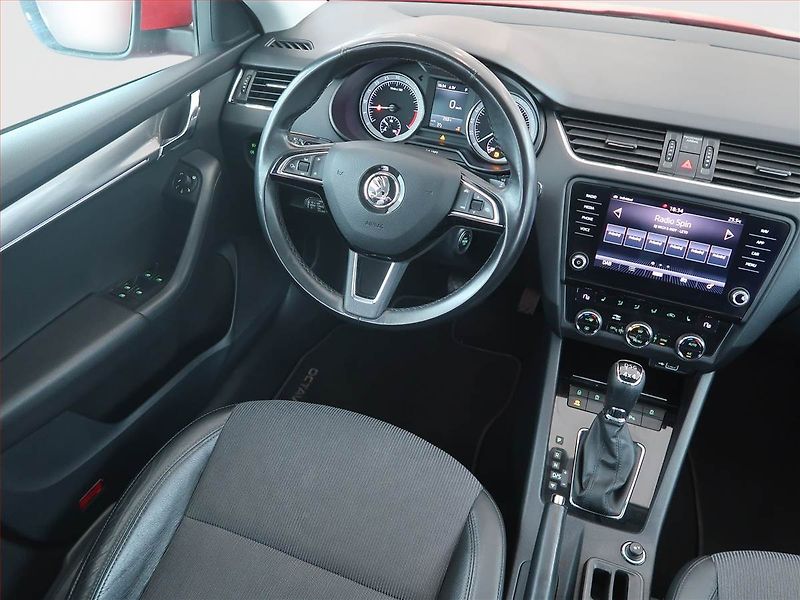 Škoda Octavia (2019) Style 2.0 TDI, 4X4, Automat - fotka 7 z 12