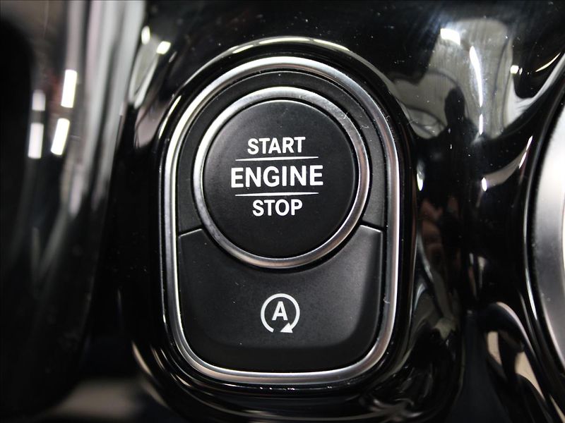 Mercedes-Benz Třídy B 2,0 220 140KW 1.maj, CZ, zánov - fotka 23 z 33