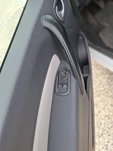 Renault Kangoo (2013) - fotka 6 z 10