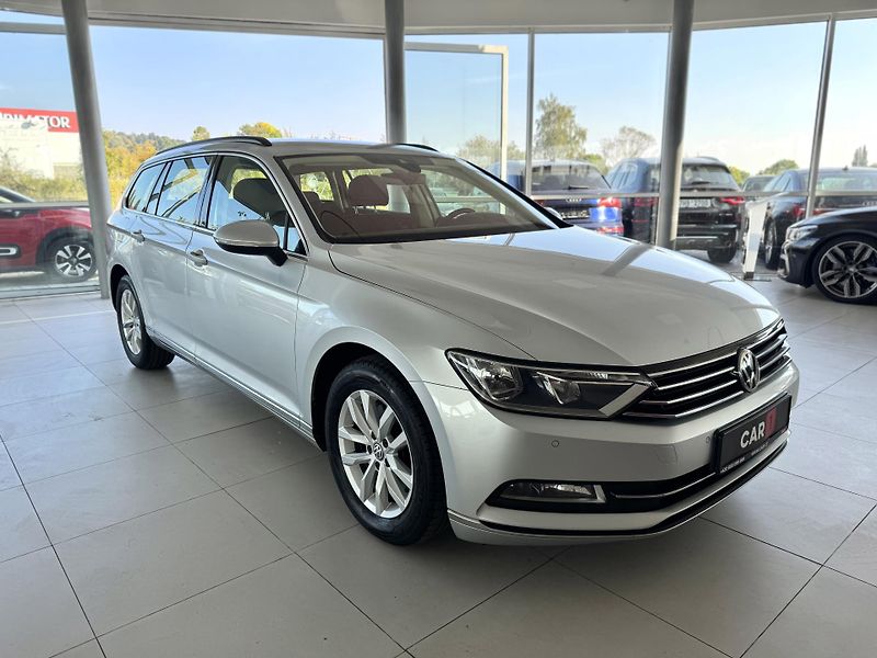 Volkswagen Passat Variant 2,0TDI DSG 140kW*Masáž*Kam*Taž - fotka 4 z 37