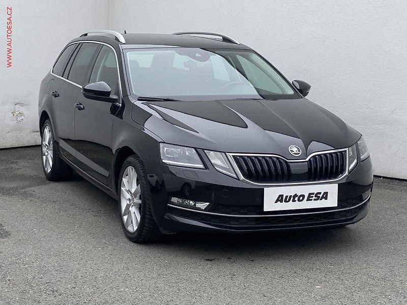 Škoda Octavia (2020) 1.6 TDi, Style, LED, navi - fotografie inzerátu