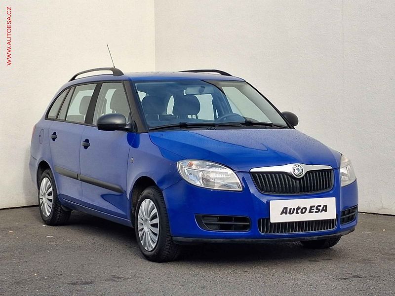 Škoda Fabia (2008) 1.4MPi, 1.maj,ČR, TZ, zámek - fotografie inzerátu