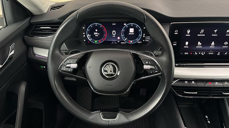 Škoda Octavia 2.0 TDI DSG Style Combi - fotka 9 z 25
