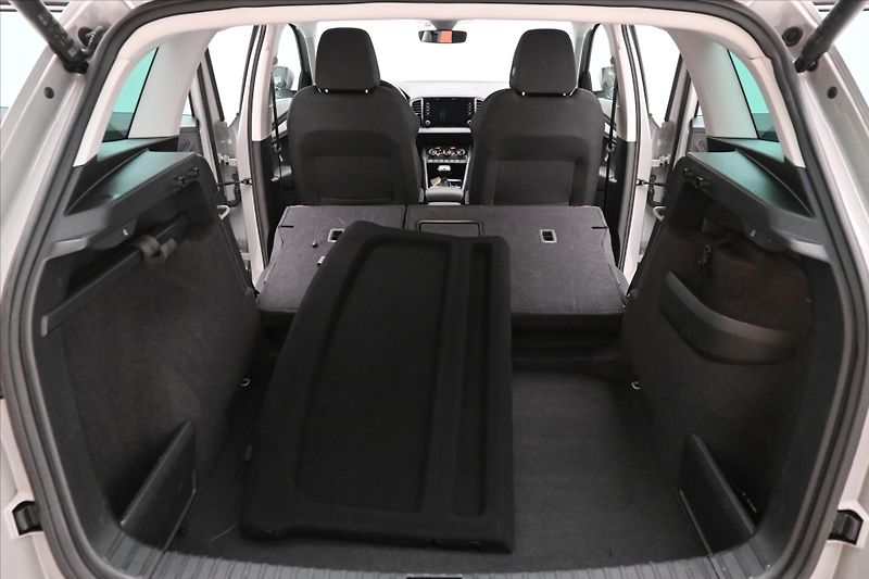 Škoda Karoq 2,0 TDI 85kW DSG VIRTUAL EL.KU - fotka 11 z 31
