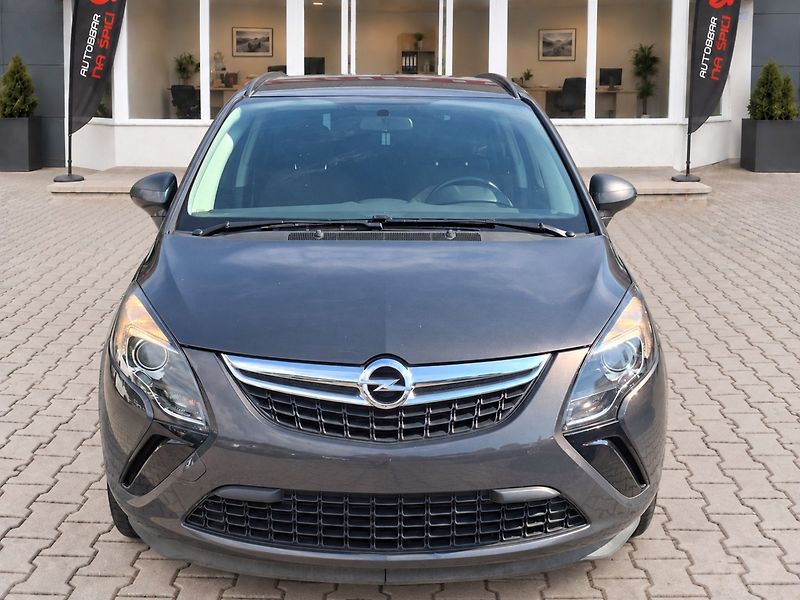 Opel Zafira (2013) TOURER 2.0CDTI 96kW -7.MÍST - fotka 3 z 34
