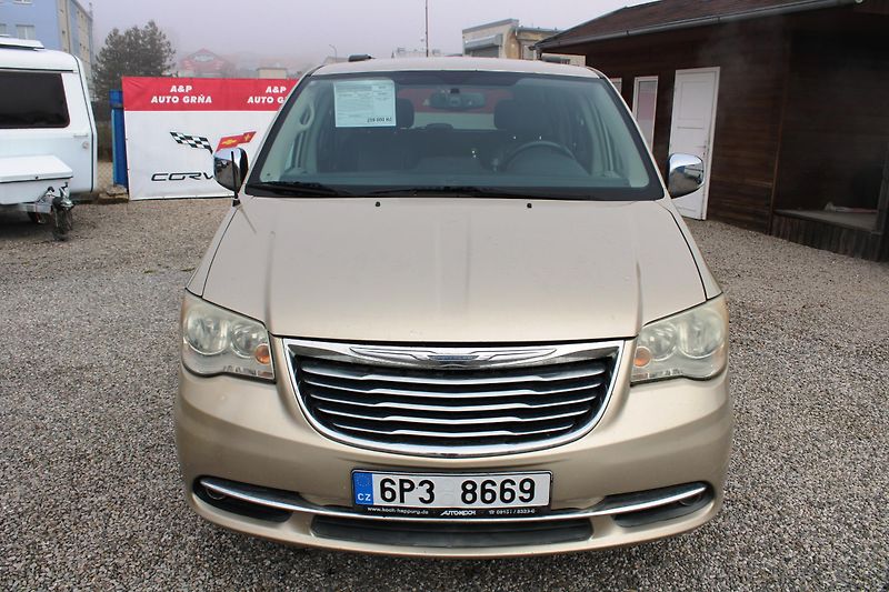 Chrysler Town & Country (2012) 3,6iV6 BENZIN+LPG KŮŽE AUTOMAT - fotka 2 z 16