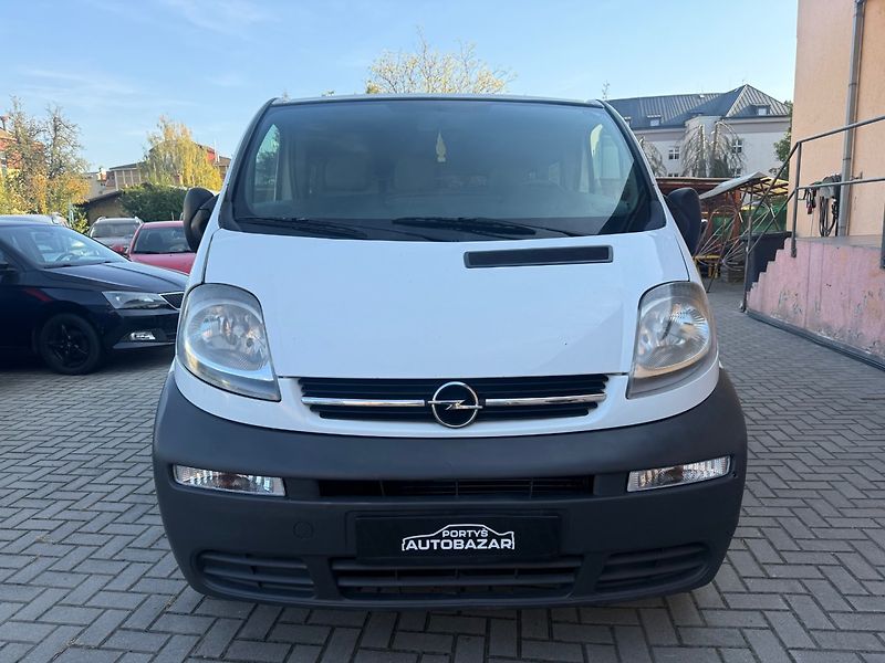 Opel Vivaro (2002) 1.9 DI - fotka 6 z 11