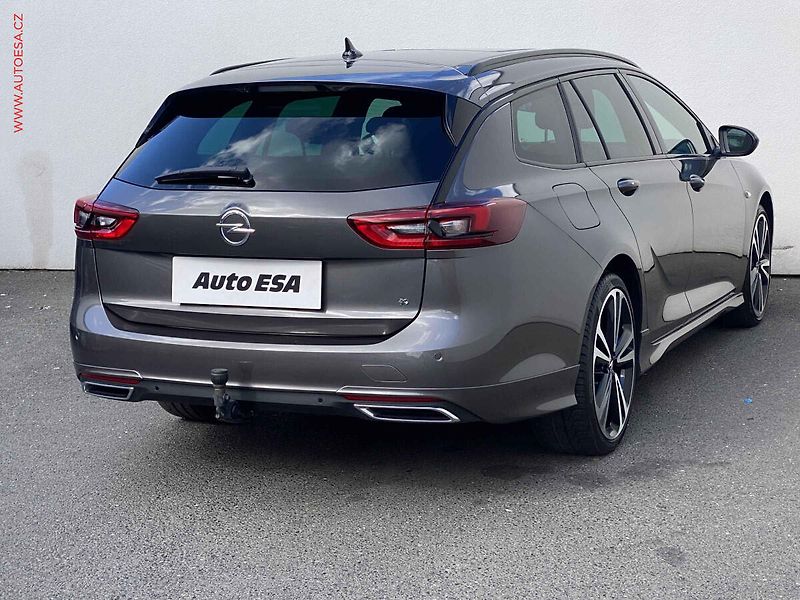 Opel Insignia (2022) 2.0 CDTi 4x4, Ultimate, AT - fotka 4 z 18