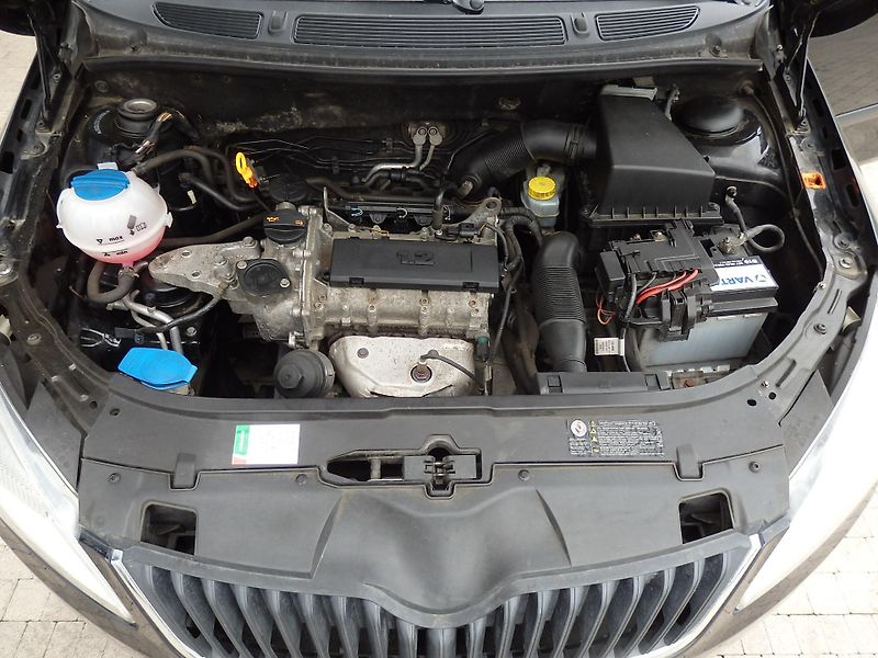 Škoda Fabia 1.2 HTP 51 kW KLIMATIZACE - fotka 12 z 13