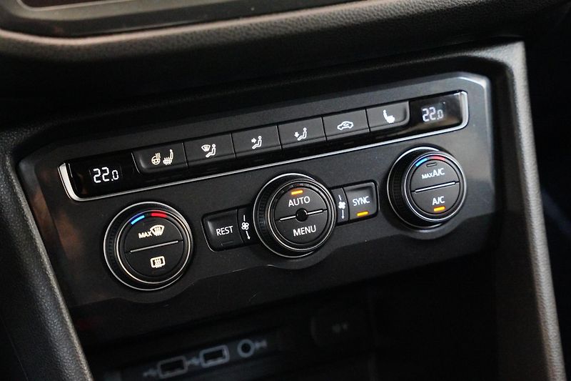 Volkswagen Tiguan Allspace - fotka 24 z 30