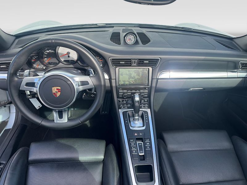 Porsche 911 (2014) 4S - fotka 20 z 26