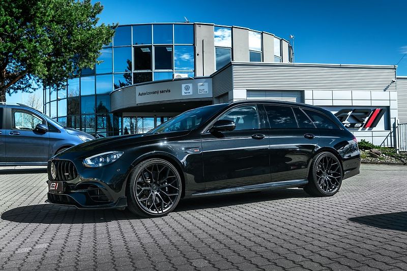 Mercedes-Benz Třídy E Brabus 700PS - fotka 28 z 28