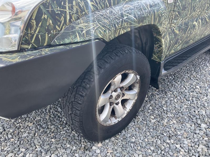 Toyota Land Cruiser 3.0TD 4x4 170PS AUT VÝBAVA !!! - fotka 20 z 180