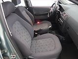 Škoda Fabia (2002) 1.4, Tažné, zamluveno - náhled 9