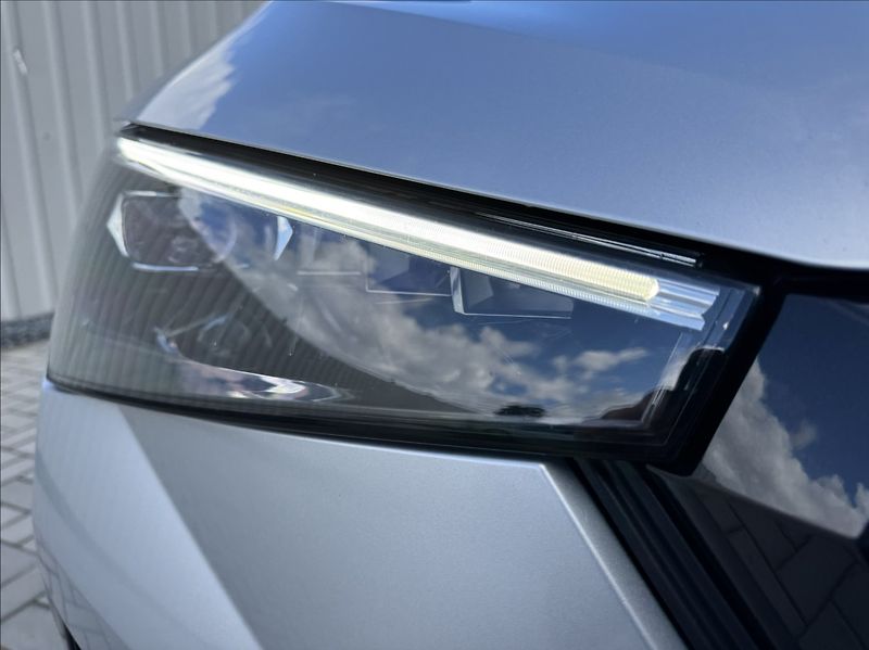 Škoda Scala 1,5 TSI DSG Monte Carlo DPH ČR - fotka 8 z 50