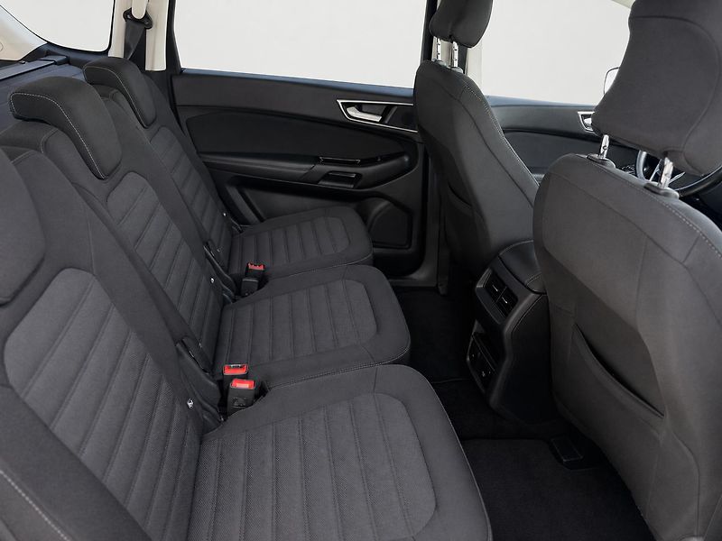 Ford S-MAX (2023) 2.5 Hybrid,REZERVOVÁNO - fotka 6 z 46