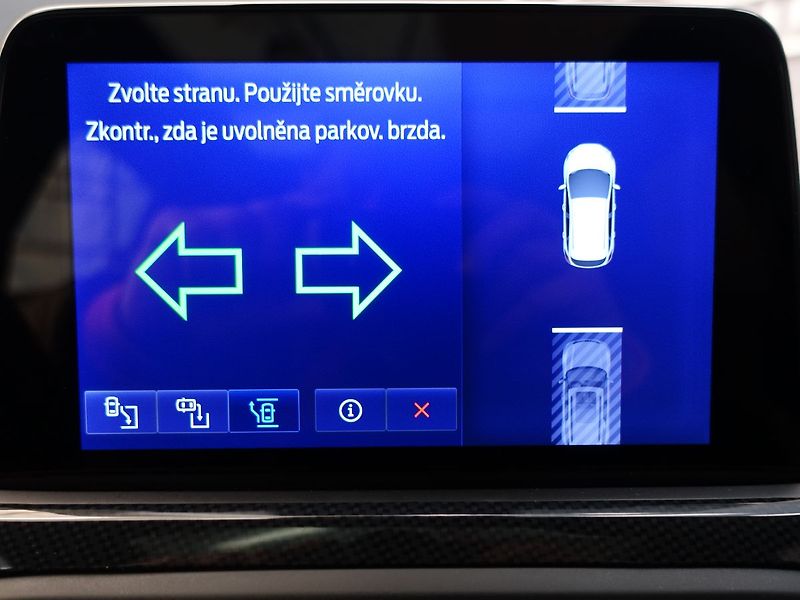 Ford Focus 2,0 ST Styling-Paket Performan - fotka 16 z 57