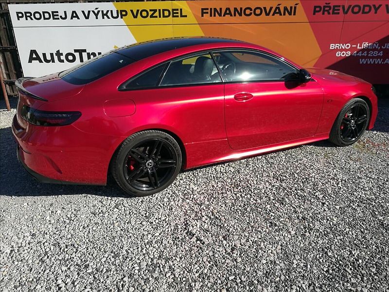 Mercedes-Benz Třídy E 300 kupé AMG odpočet DPH - fotka 3 z 19