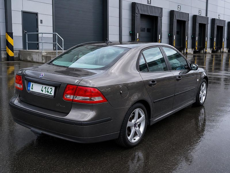 Saab 9-3 2.0 TURBO HIRSCH VECTOR,XENONY - fotka 4 z 16