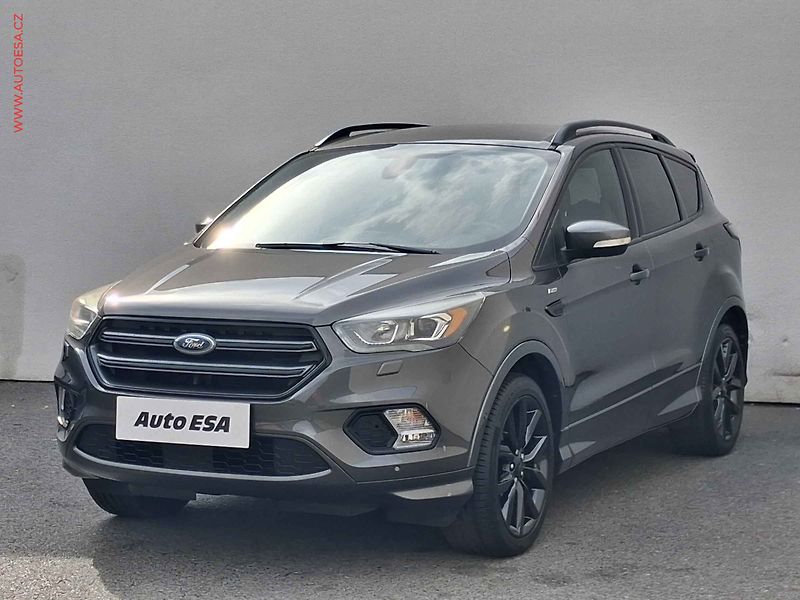 Ford Kuga (2017) 1.5 EB, ST-Line, navi, +ALU - fotka 3 z 19
