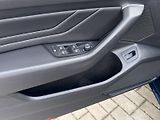 Volkswagen Passat (2021) 1,5TSI 110KW DSG ELEGANCE - náhled 17