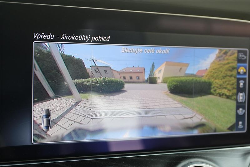 Mercedes-Benz Třídy E 4 MATIC,ČR,DPH,59TKM - fotka 28 z 38