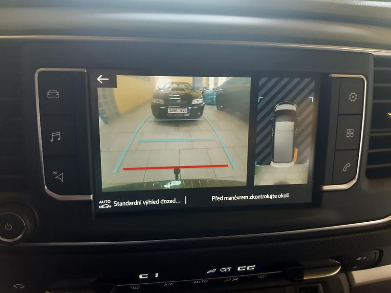Toyota ProAce Verso 2.0 D 130KW AUTOMAT PANORAMA   - fotka 11 z 38