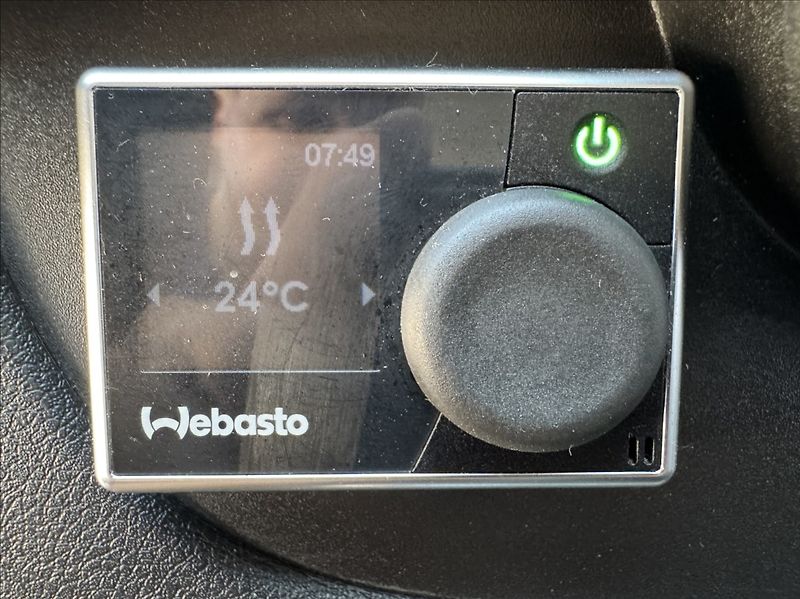 Renault Trafic 1,6 DCi 8míst WEBASTO tažné ČR - fotka 42 z 50