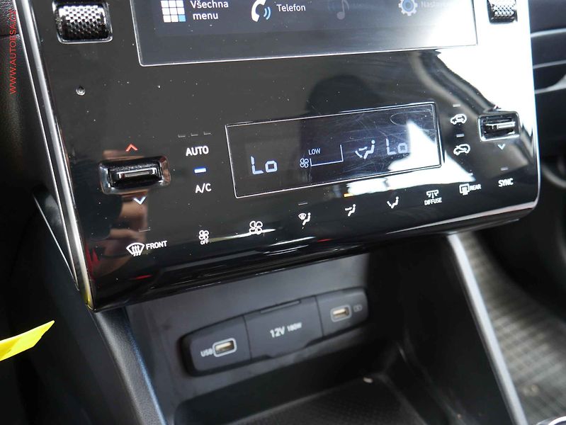 Hyundai Tucson (2023) 1.6T-Gdi, 1.maj,ČR, servis - fotka 19 z 20