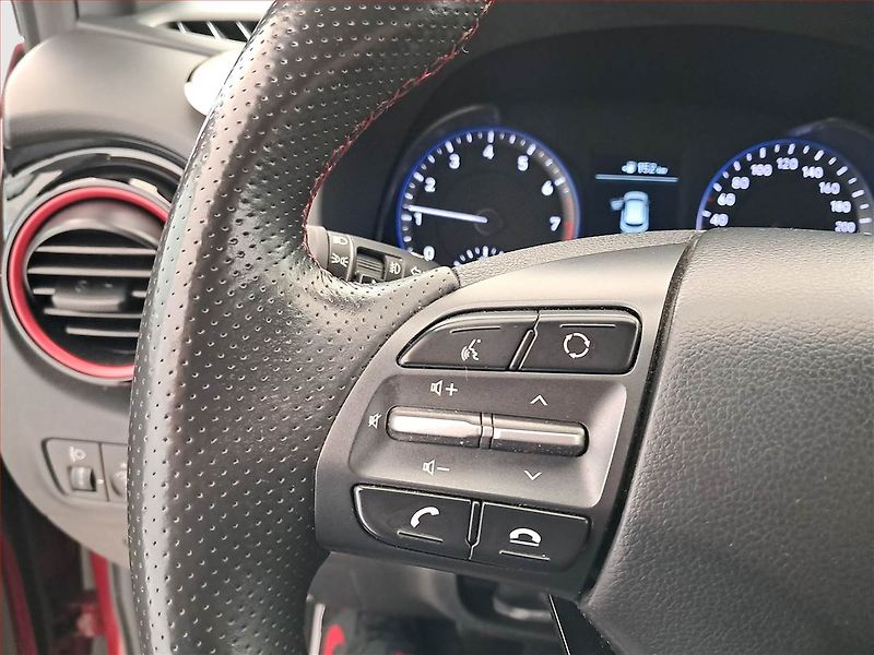 Hyundai Kona (2018) 1.0 T-GDI, ČR,1.maj - fotka 16 z 19