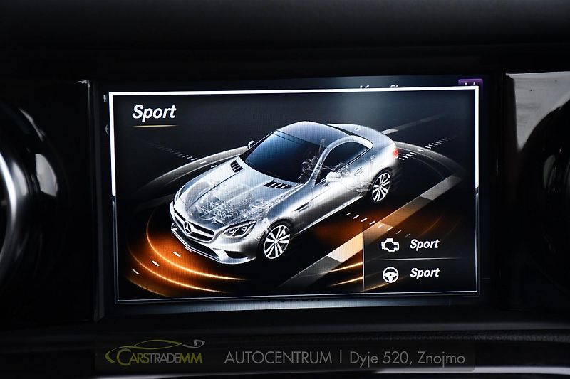 Mercedes-Benz SLC 43 AMG  - fotka 47 z 57