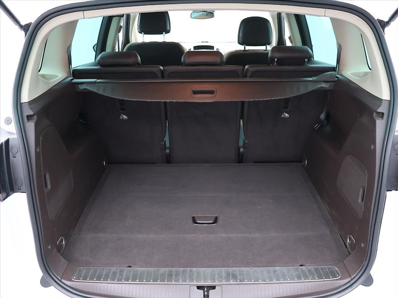 Opel Zafira 2,0 CDTI 121kW Aut. Kůže Enjoy - fotka 10 z 27