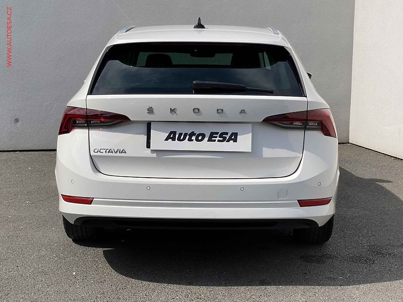 Škoda Octavia (2023) 2.0 TDi, Style, DSG, Webasto - fotka 5 z 20