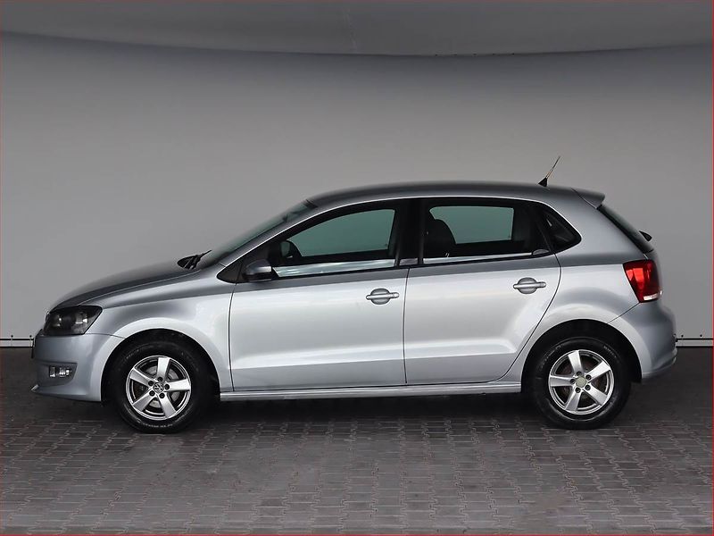 Volkswagen Polo (2011) 1.2 12V, Tempomat - fotka 3 z 16