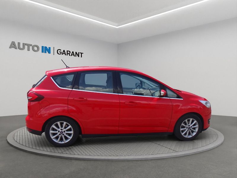 Ford C-MAX (2019) Titanium 1.0EcoBoost 92kW/125k - fotka 13 z 19
