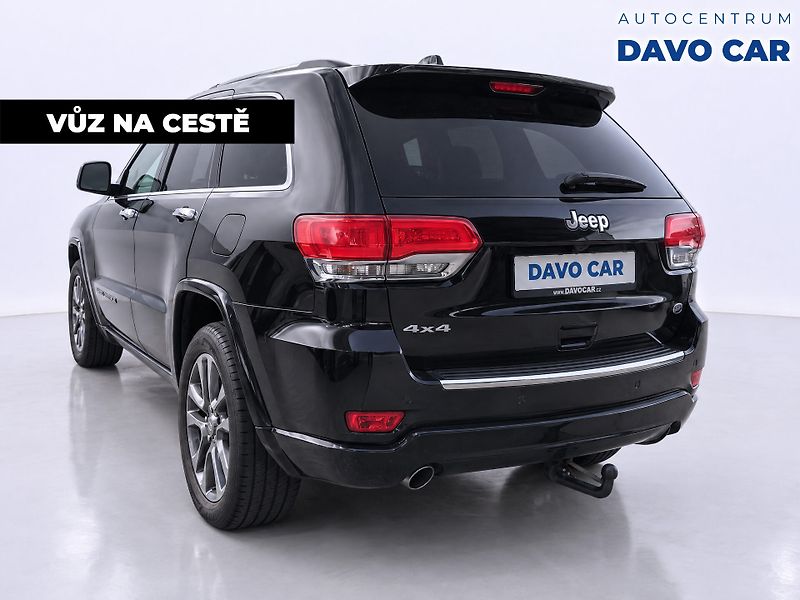 Jeep Grand Cherokee 3,0 CRD 184kW AWD Overland DPH - fotka 2 z 12