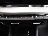 Škoda Octavia 2,0 TDi MT Ambition 37tkm. ČR - náhled 21