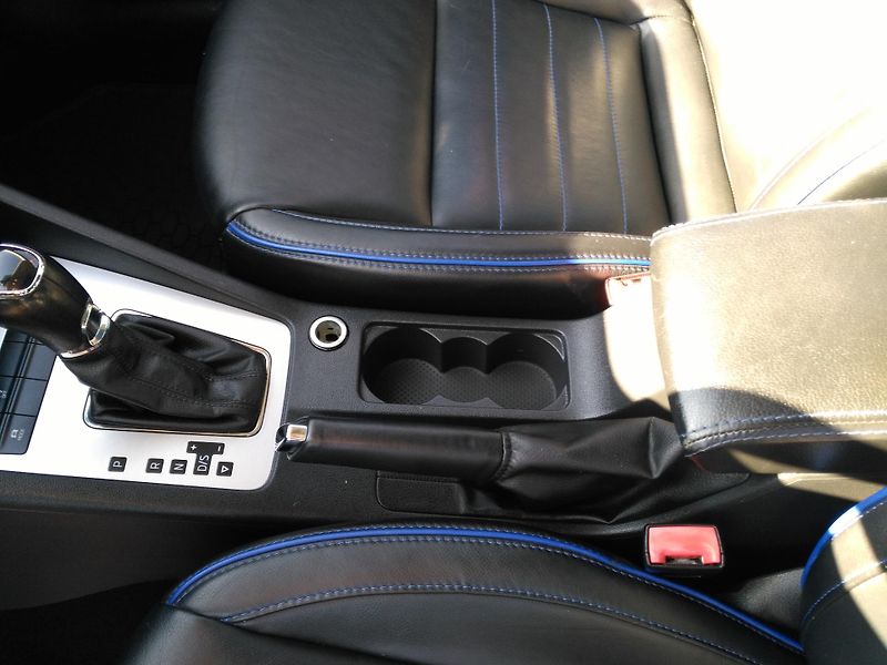 Škoda Octavia 1,6 TDI * DSG * /77 kW/ - fotka 17 z 40