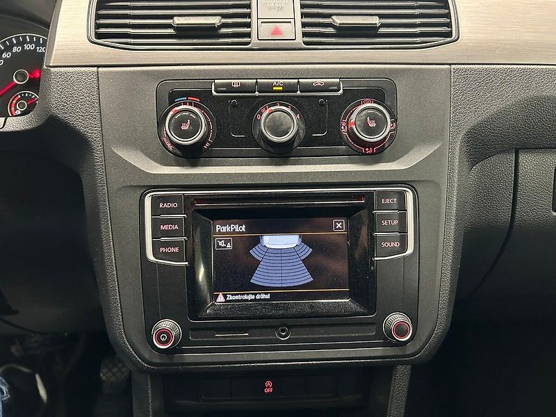Volkswagen Caddy (2016) Maxi Life 1.4 TGI 2016 | Záruk - fotka 41 z 62