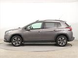 Peugeot 2008 (2017) 1.2 PureTech, ČR,1.maj - náhled 2