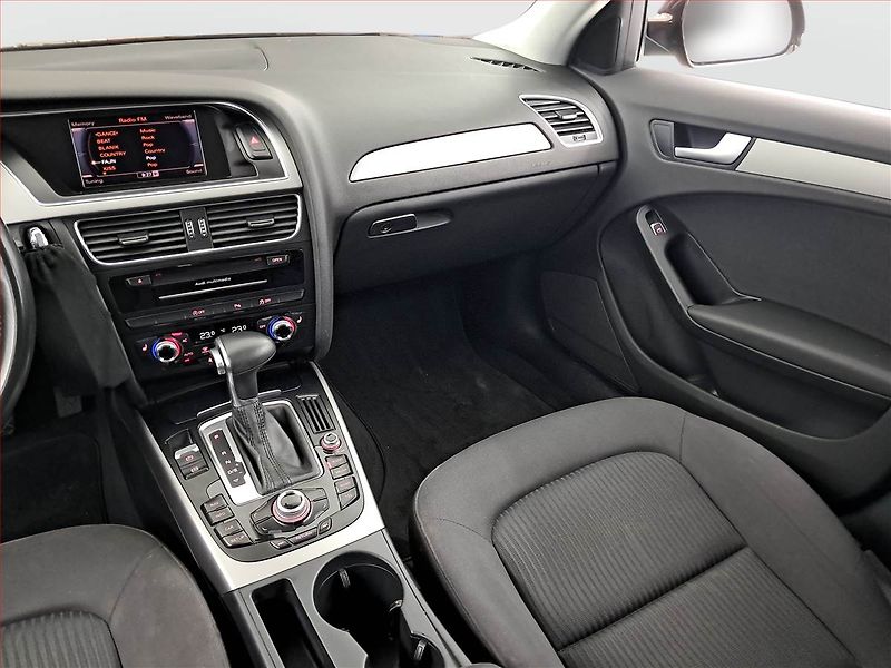 Audi A4 (2013) 2.0 TDI, Automat, Bi-Xenony - fotka 8 z 20
