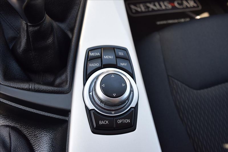 BMW Řada 3 2,0 318d F31 105KW NAVI TAŽNÉ - fotka 43 z 48